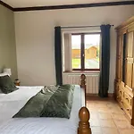 Ferienhaus Spacious House For 6 People With A Swimming Pool *