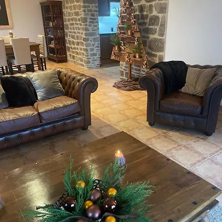 Ferienhaus Spacious House For 6 People With A Swimming Pool