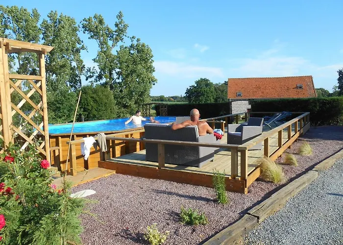 Ferienhaus Spacious House For 6 People With A Swimming Pool *