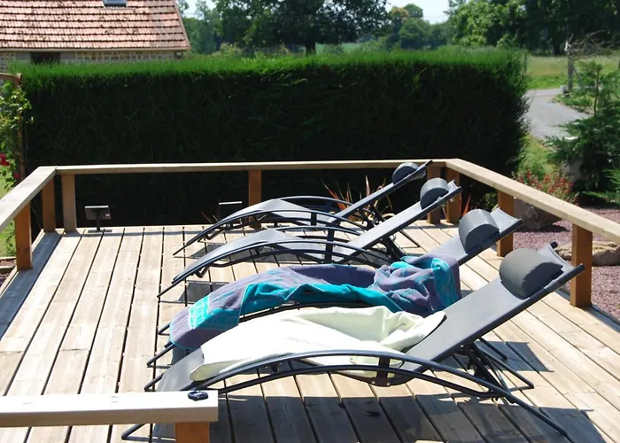 Spacious House For 6 People With A Swimming Pool * Chalandrey