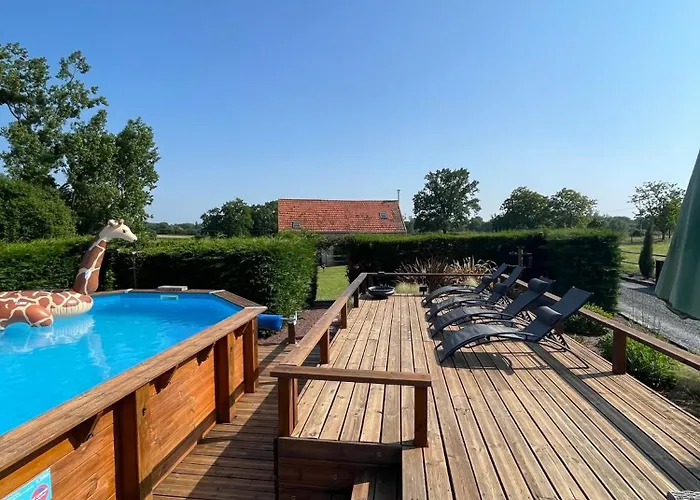 Spacious House For 6 People With A Swimming Pool Chalandrey