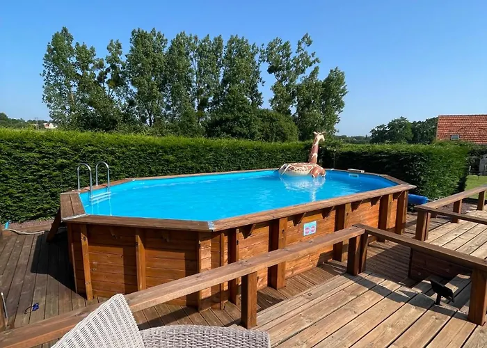 Spacious House For 6 People With A Swimming Pool * Chalandrey